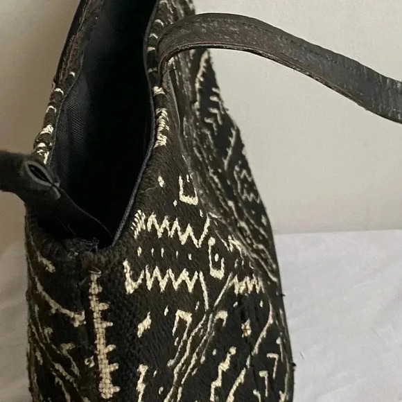 Handmade mud cloth leather face handbag - Picture 5 of 10